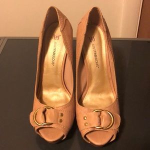 Just Fabulous Nude heels!!!